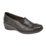 Exclusive to the Shoe Tree Comfort collection. Caitlin is a ladies wedged twin gusset comfort shoe.