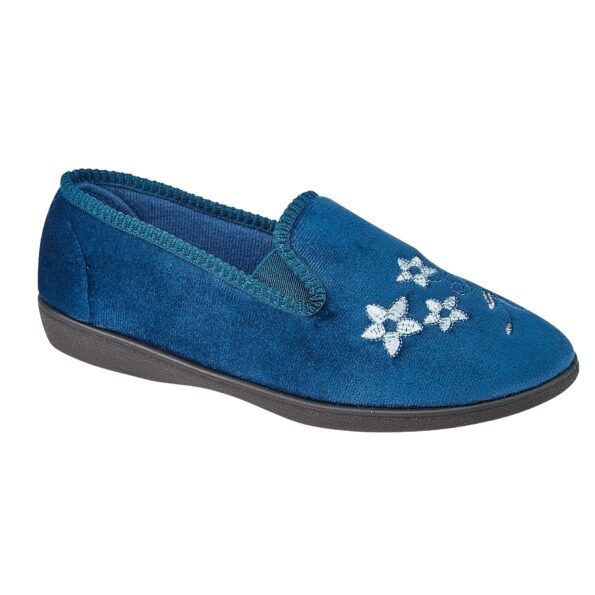 Exclusive to the Shoetree Comfort Collection.  Ladies A line twin gusset velour slipper with flower embroidery. (Please be aware that this item’s packaging may be a box or bag dependent upon the manufacturer)