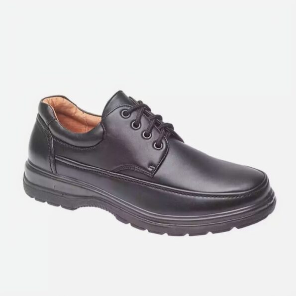 Exclusive to the Charles Southwell Comfort Fit Collection. Matthew is a men’s comfort lace up shoe.