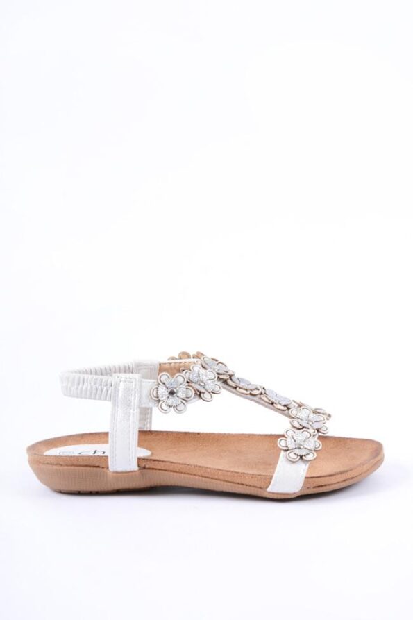 Our Chix© Kids Olivia diamante sandal will be a sell out this summer and those to come. Our trusted brand Chix© will be the perfect addition on any occasion. Our Girls collection is specially-designed footwear for children starting at size 11.