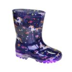 MYSTIC – This is a super little wellington. Not only is MYSTIC bright and cheerful with coloured unicorns. it also has flashing lights in the sole. A must have welly for little girls – magical MYSTIC !! (Please be aware that this item’s packaging may be a box or bag dependent upon the manufacturer)